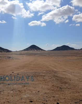7 Days Cairo & Black and White Desert Tour