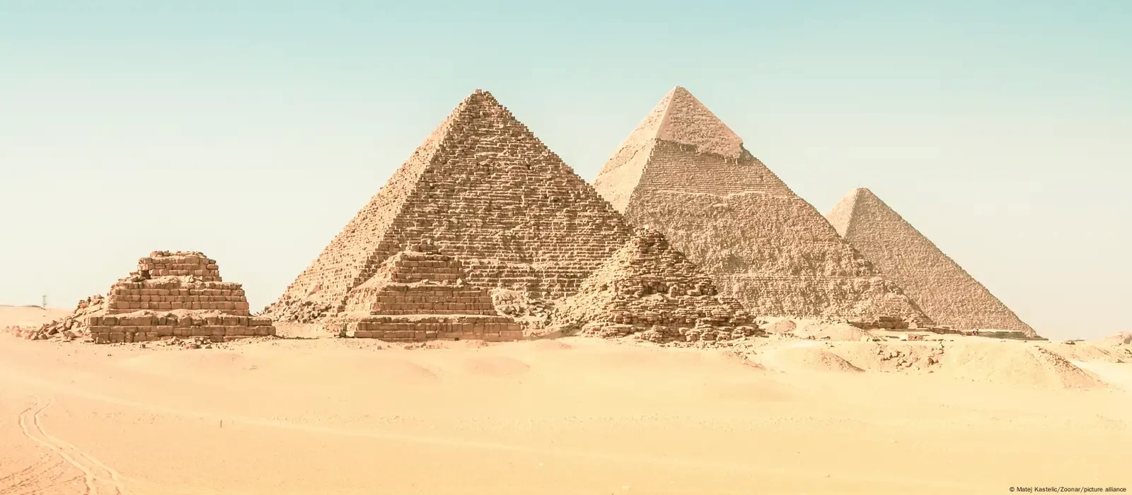 Top Places to Visit in Egypt