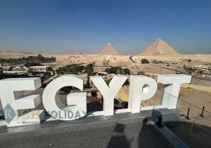 Giza Pyramids, Memphis and Sakkara Tour